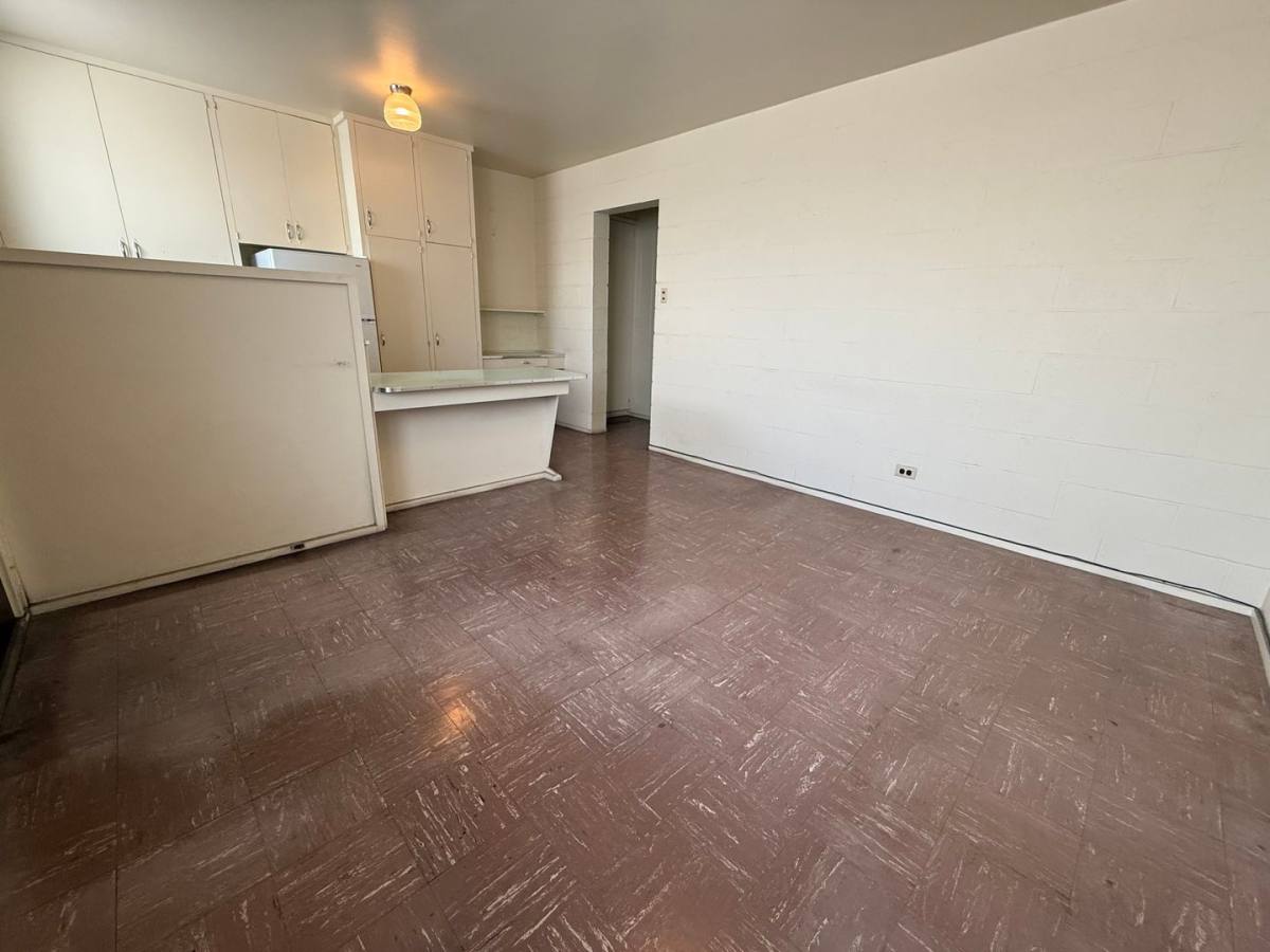 Apartment for rent at 1920 Young St, Honolulu, HI 96826