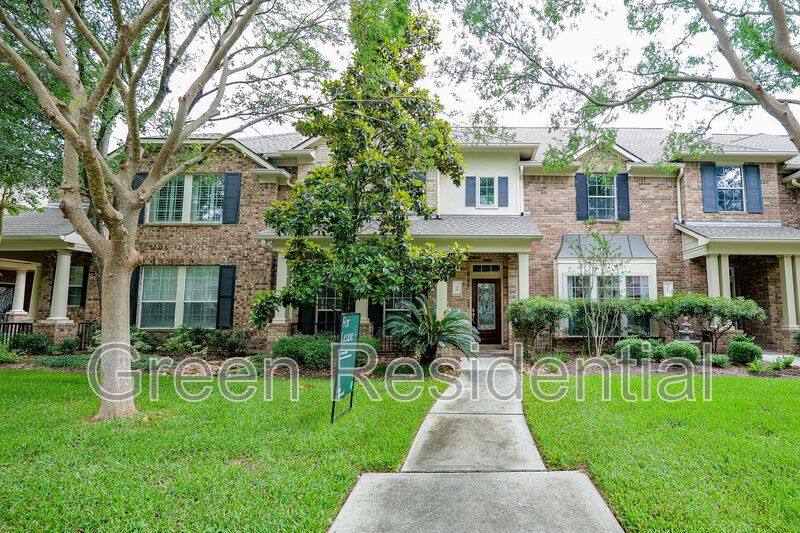 Townhouse for rent at 30 Crocus Petal St, Spring, TX 77382