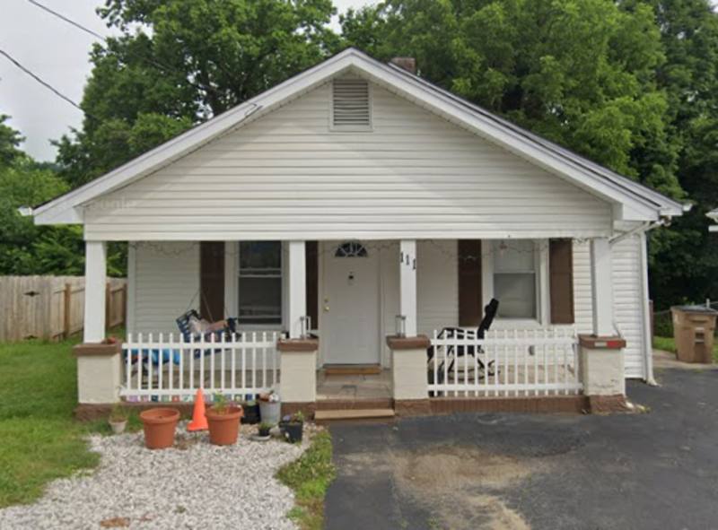 House for rent at 111 McDaniel Ave, Knoxville, TN 37920