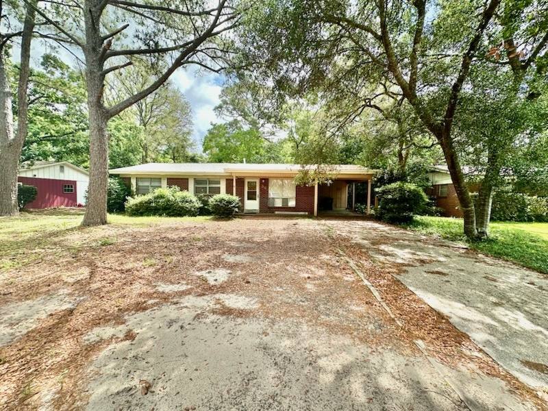 House for rent at 38 Circle Dr, Fort Walton Beach, FL 32547