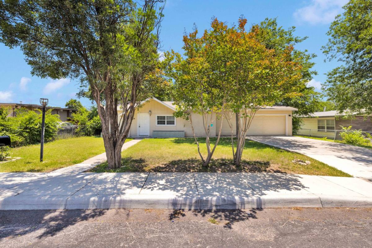 House for rent at 134 Carousel, San Antonio, TX 78227