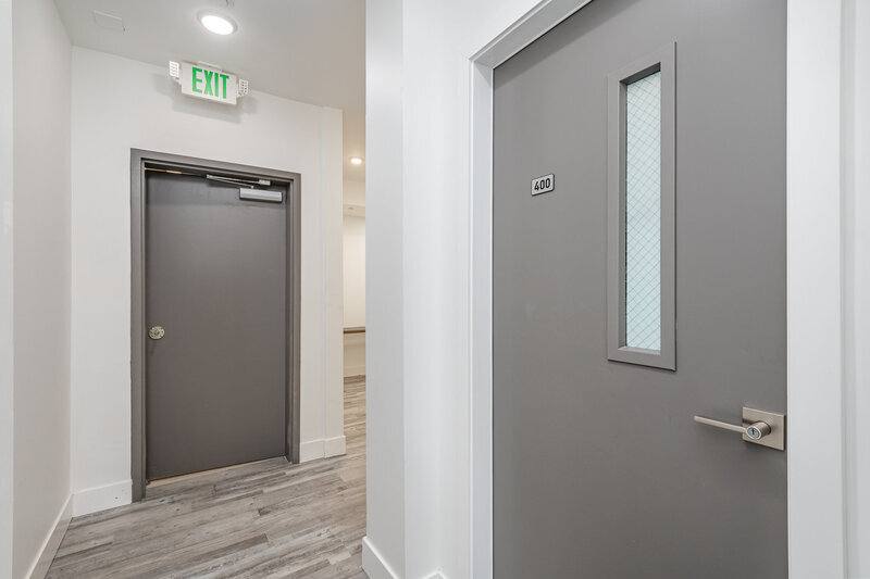 Apartment for rent at 1709 Harbor Ave SW #400, Seattle, WA 98126