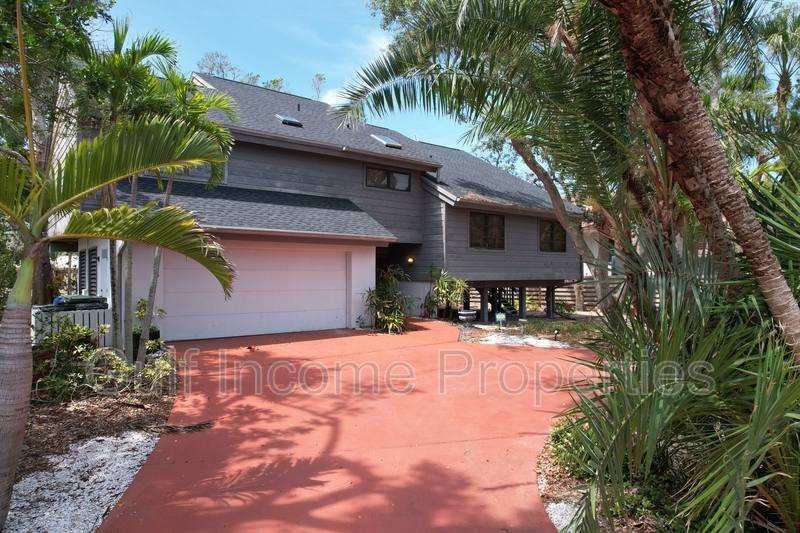 House for rent at 510 Givens St, Sarasota, FL 34242