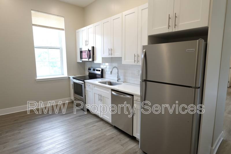 Apartment for rent at 4000 W Girard Ave #2B, Philadelphia, PA 19104