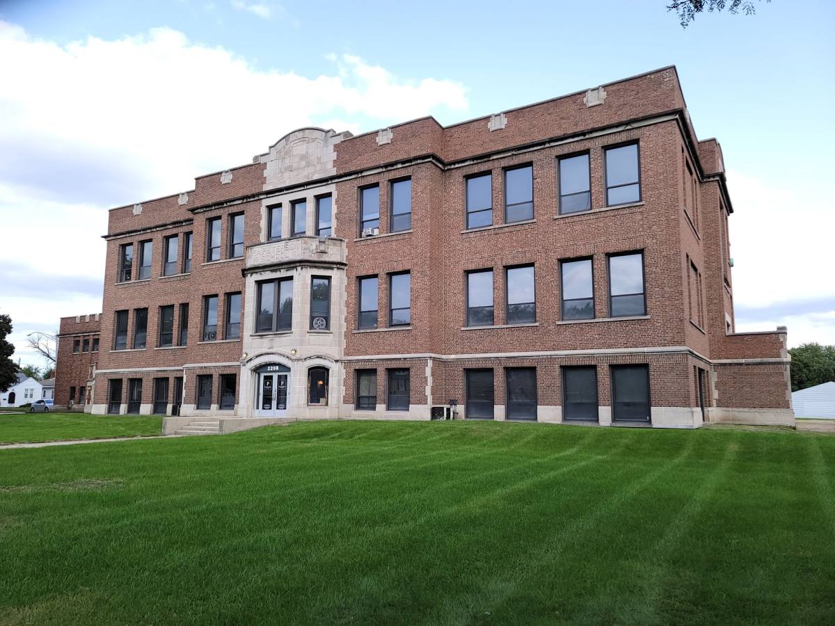 Apartment for rent at 2208 8th St, Rockford, IL 61104