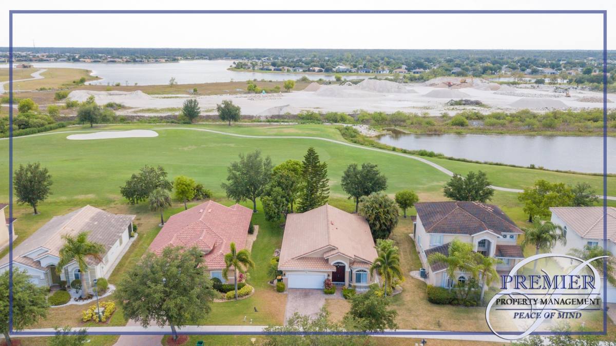 House for rent at 1946 Par Dr, Naples, FL 34120