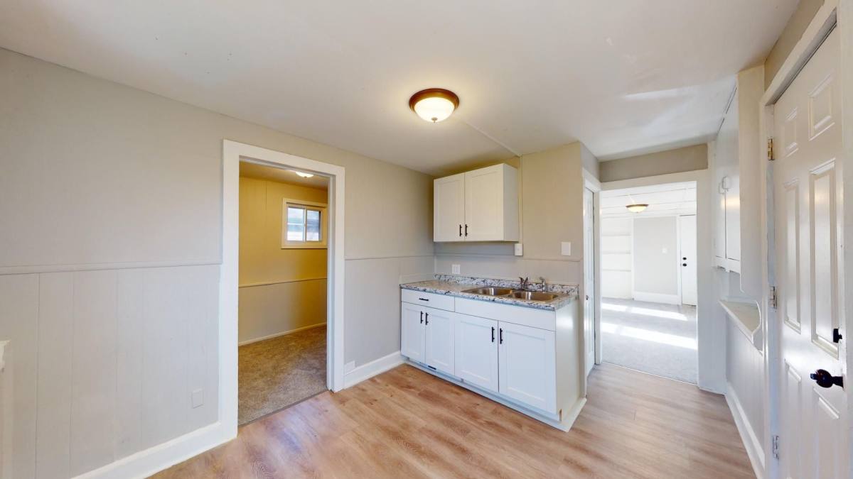 House for rent at 3344 W 30th St, Cleveland, OH 44109