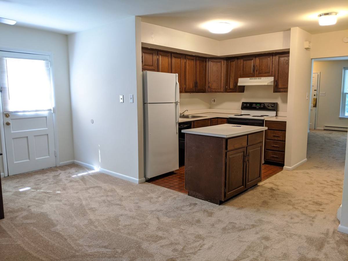 Apartment for rent at 1004 E Lancaster Ave, Bryn Mawr, PA 19010