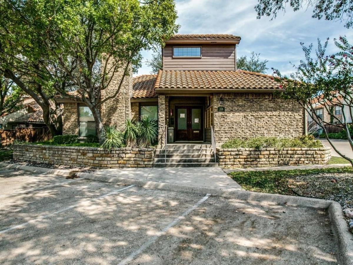 Condo for rent at 333 Melrose Dr, Plano, TX 75024