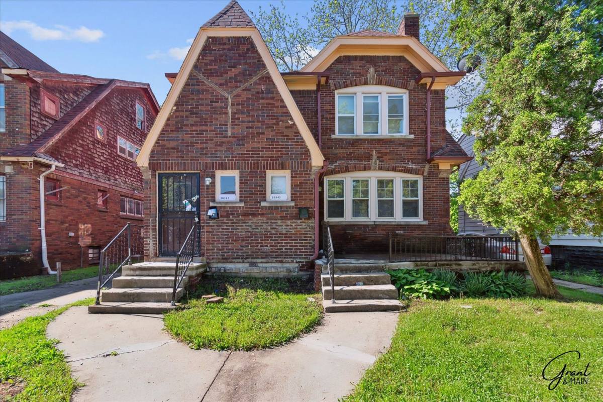 Apartment for rent at 10343 Crocuslawn St, Detroit, MI 48204