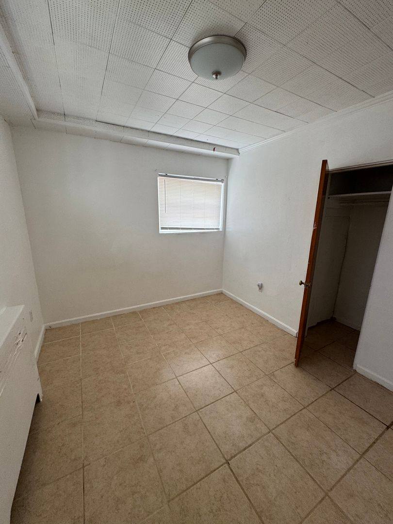Apartment for rent at 510 Pennsylvania Ave, Salem, VA 24153