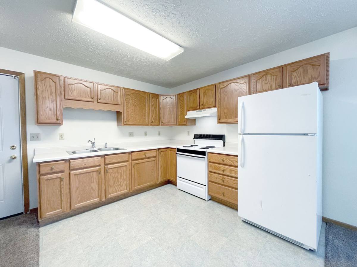 Apartment for rent at 209 27th Ave NW, Minot, ND 58703
