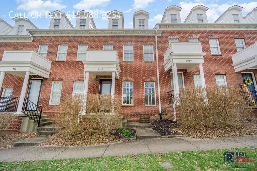 Townhouse for rent at 1427 Winding Creek Dr, Nolensville, TN 37135