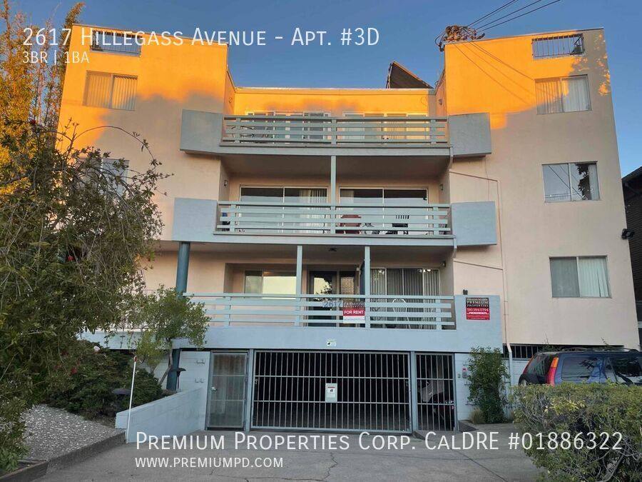 Apartment for rent at 2617 Hillegass Ave, Berkeley, CA 94704