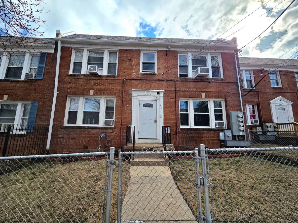 Apartment for rent at 1612 17th Place SE #2, Washington, DC 20020