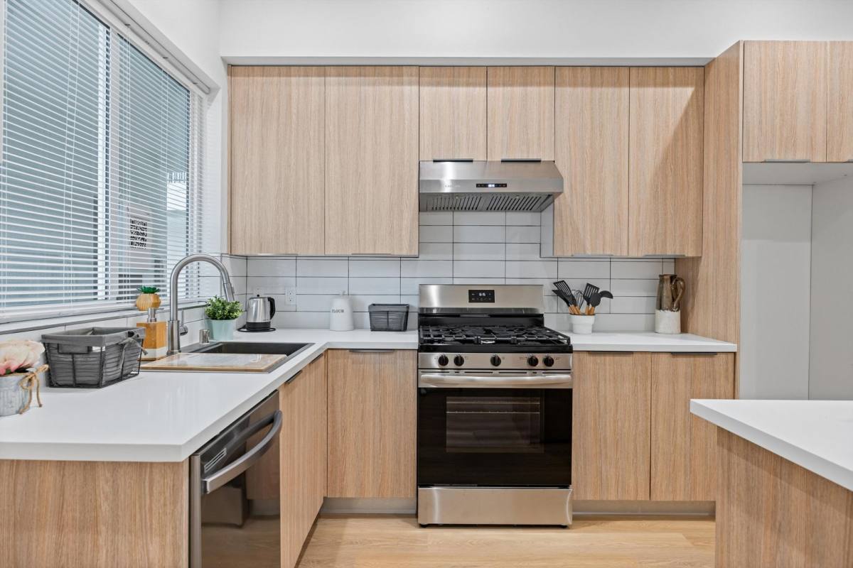 Apartment for rent at 13857 Leffingwell Rd, Whittier, CA 90604