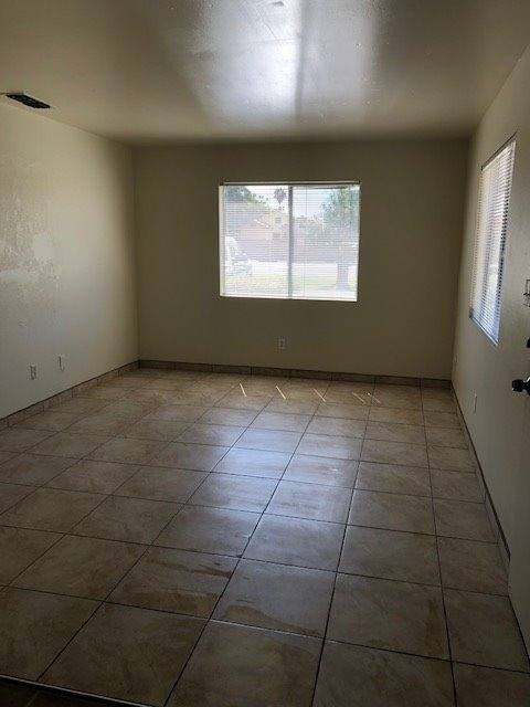 Apartment for rent at 502 Beardsley Ave, Bakersfield, CA 93308