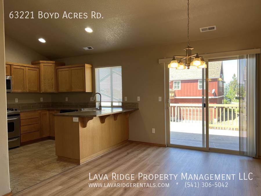 House for rent at 63221 Boyd Acres Rd, Bend, OR 97701