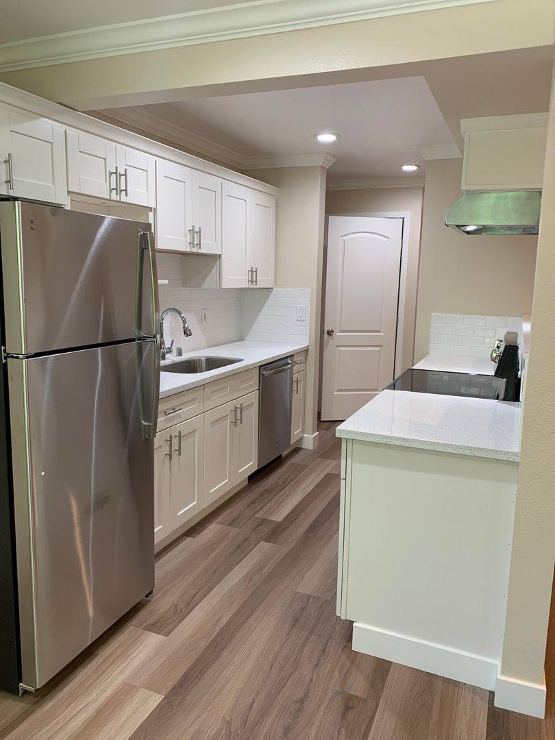 Apartment for rent at 3730 Moorpark Ave, San Jose, CA 95117