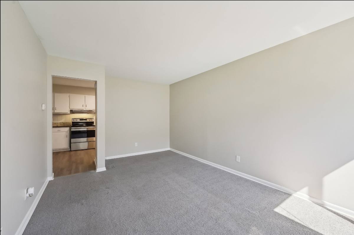 Townhouse for rent at 879 N Meadows Court, Columbus, OH 43229
