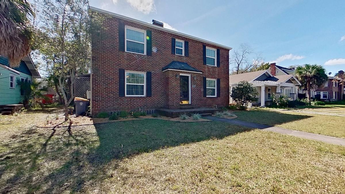 Apartment for rent at 938 Cordova Place, Jacksonville, FL 32207