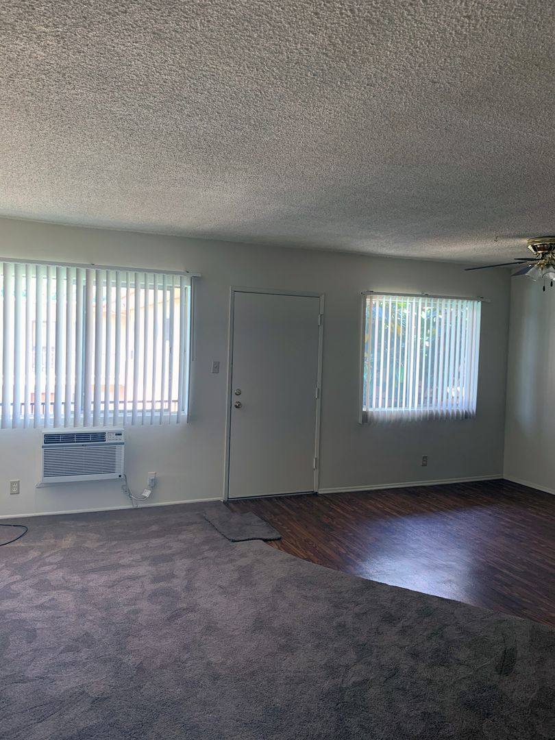 Townhouse for rent at 646 W Fairview Ave, Arcadia, CA 91007