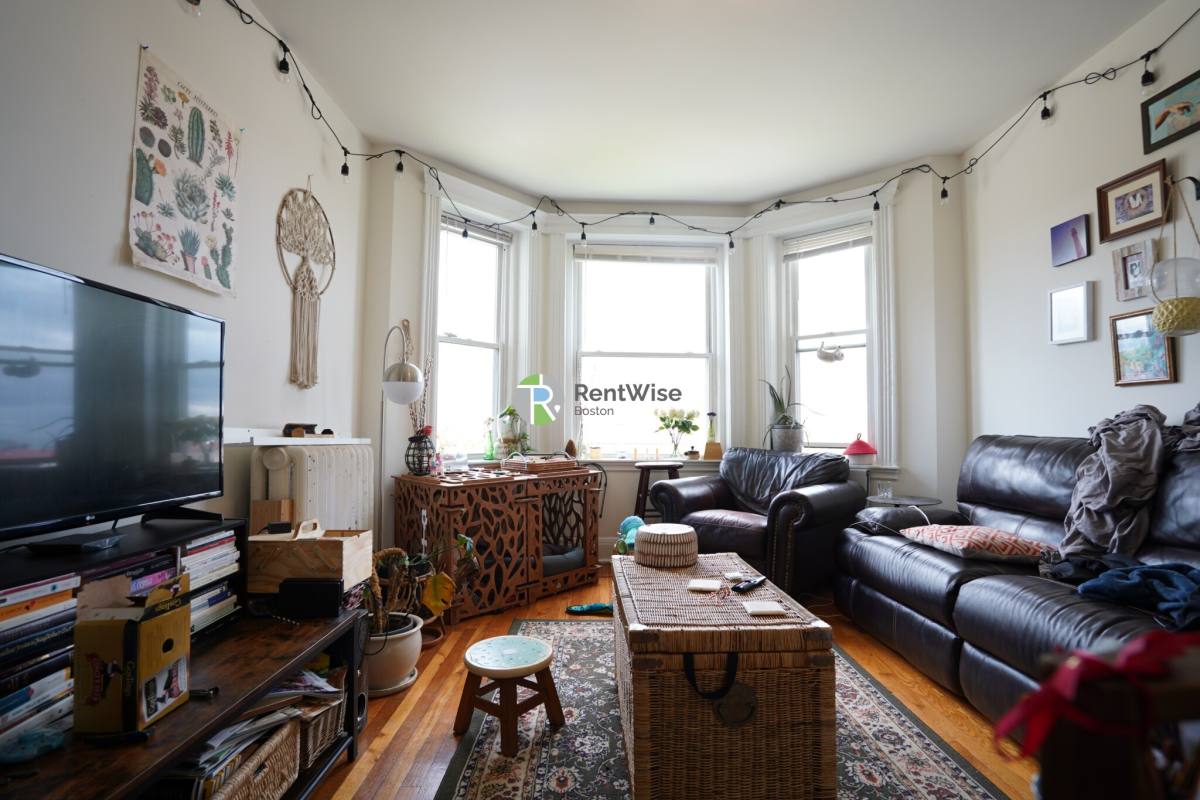 Apartment for rent at 1302 Commonwealth Ave, Allston, MA 02134