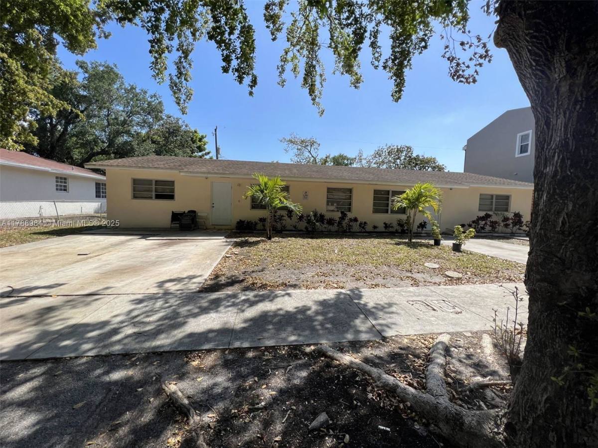 Apartment for rent at 1320 NE 117th Terrace #2, Miami, FL 33161