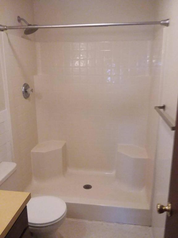 Apartment for rent at 7123 E 125 S, Pierceton, IN 46562