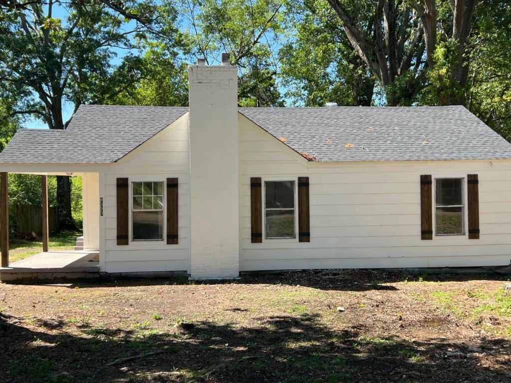 House for rent at 4327 Welota Dr, Jackson, MS 39209
