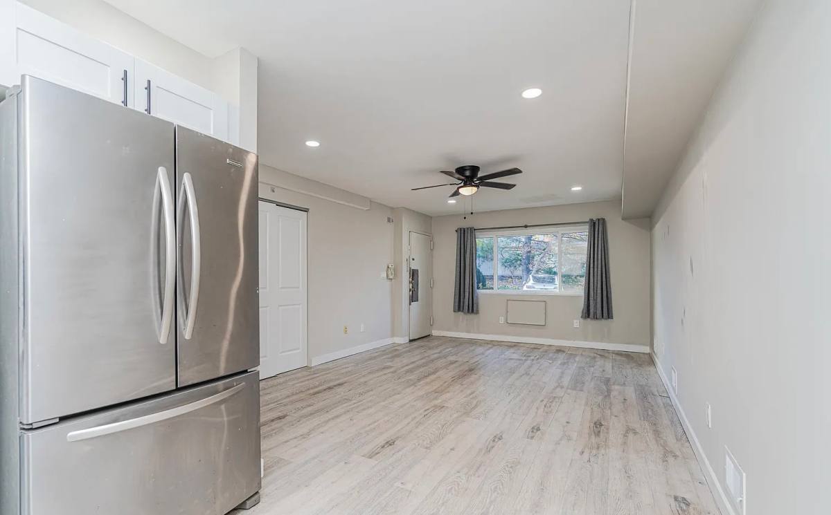 Condo for rent at 23 Richmond Court #17A, Staten Island, NY 10303