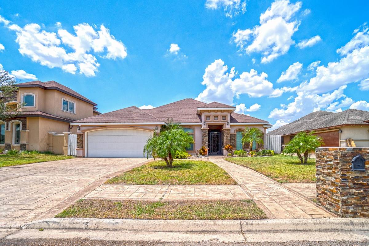 House for rent at 1904 S Erica St, Pharr, TX 78577