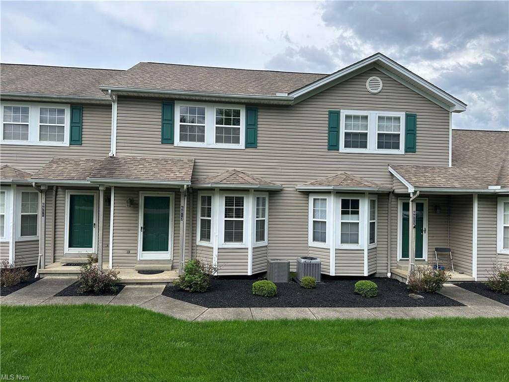 Condo for rent at 6913 Tippecanoe Rd, Canfield, OH 44406