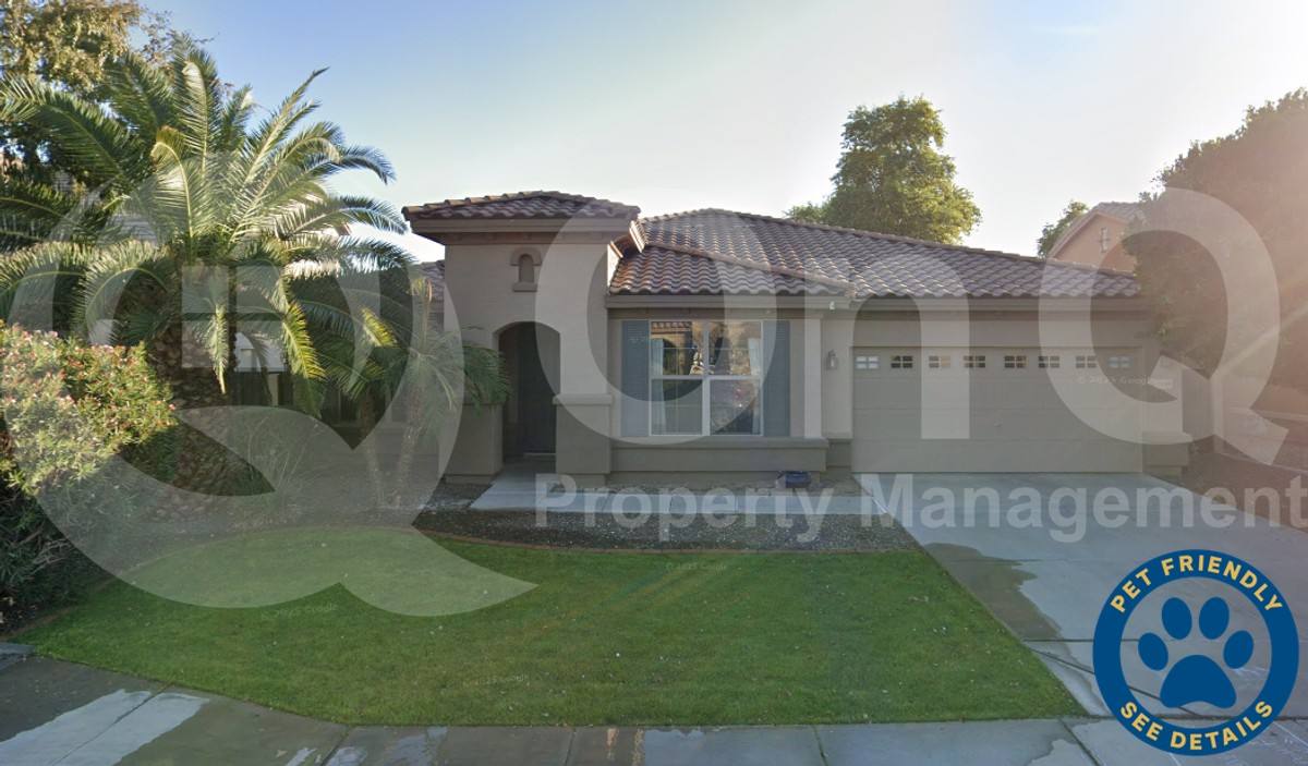 House for rent at 2849 E Fandango Dr, Gilbert, AZ 85298