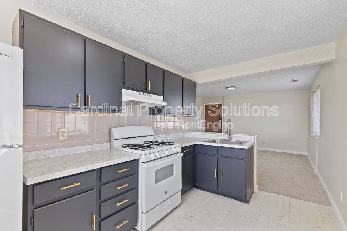 Apartment for rent at 7875 Reading Rd #3, Cincinnati, OH 45237