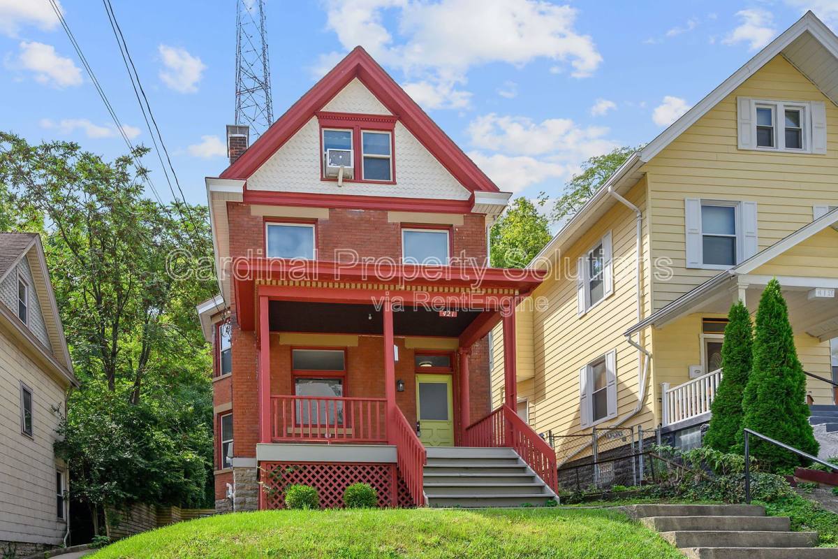 House for rent at 421 Dorchester Ave, Cincinnati, OH 45219