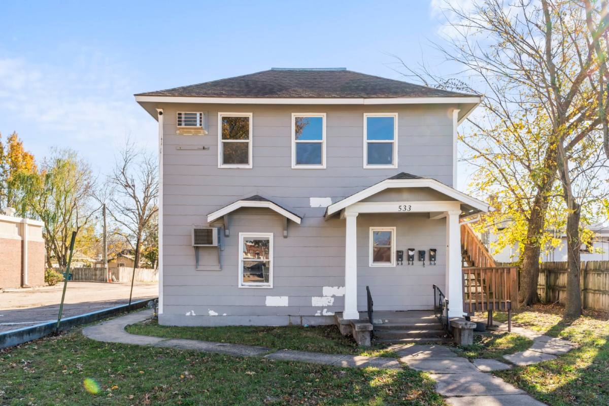 Apartment for rent at 533 Brown Ave #3, Osawatomie, KS 66064
