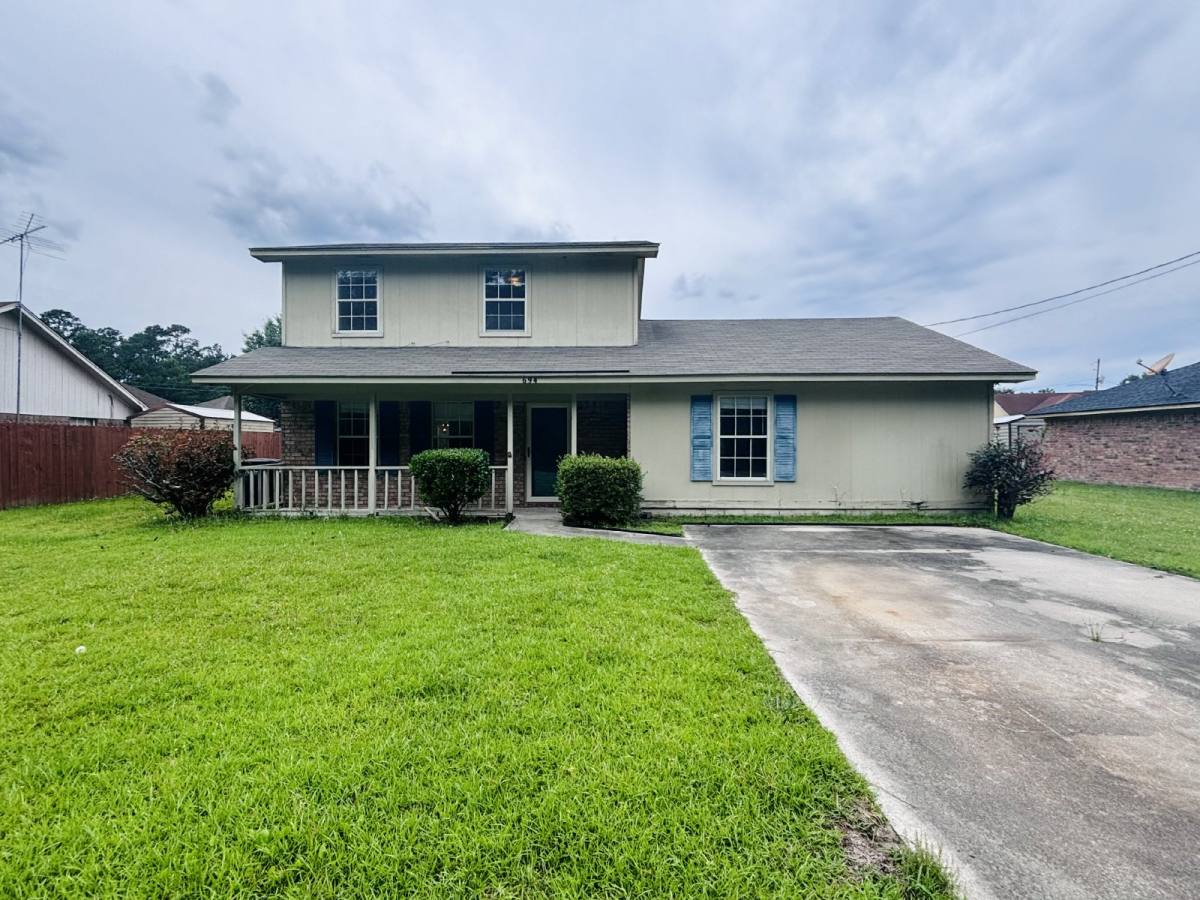 House for rent at 694 Wallace Martin Dr, Hinesville, GA 31313