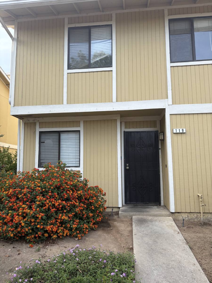 Condo for rent at 4875 N Backer Ave #119, Fresno, CA 93726