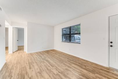 Apartment for rent at 119 Thomason Ave #25, Daytona Beach, FL 32117