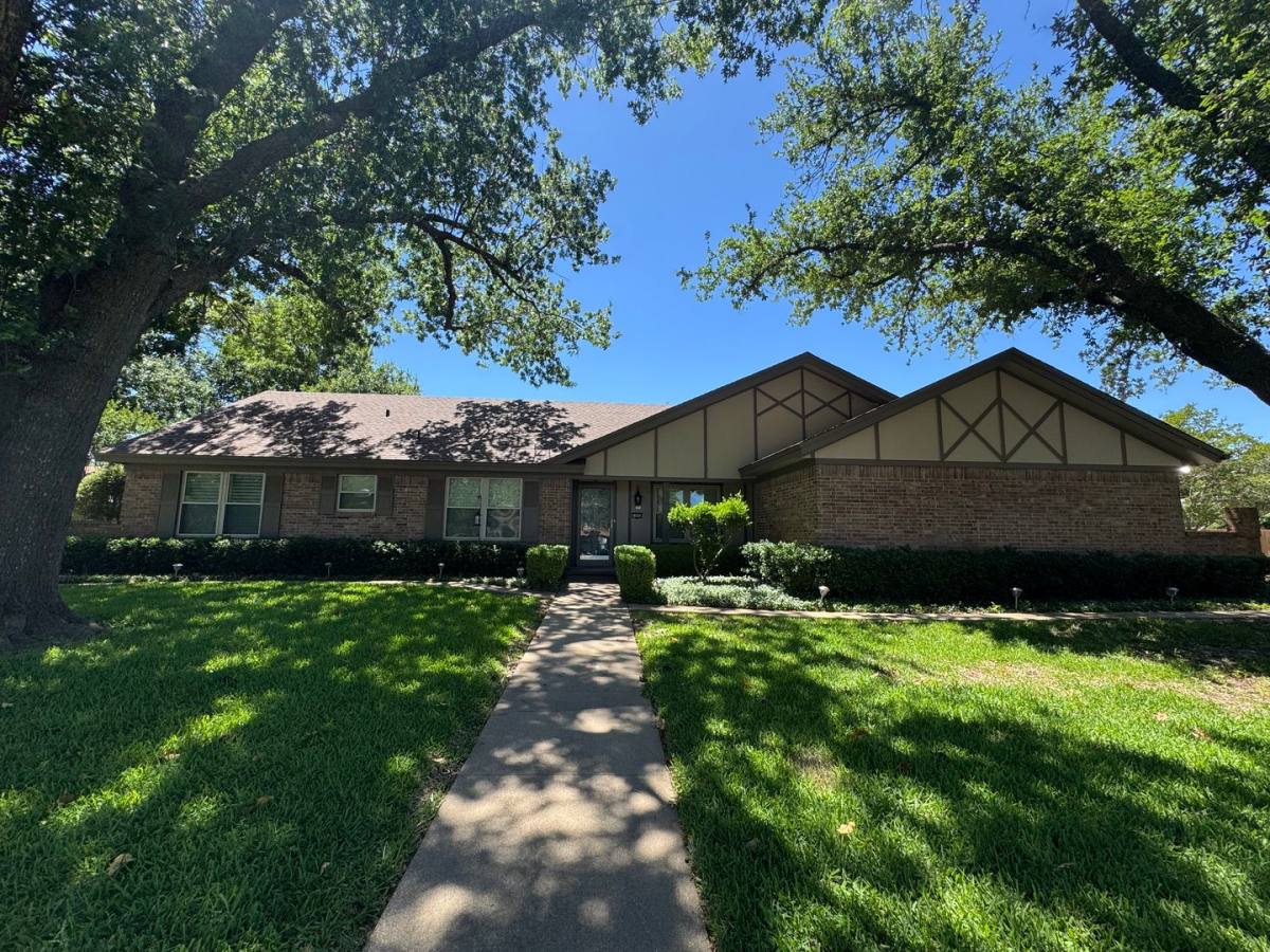 House for rent at 1000 Berkley, Cleburne, TX 76033
