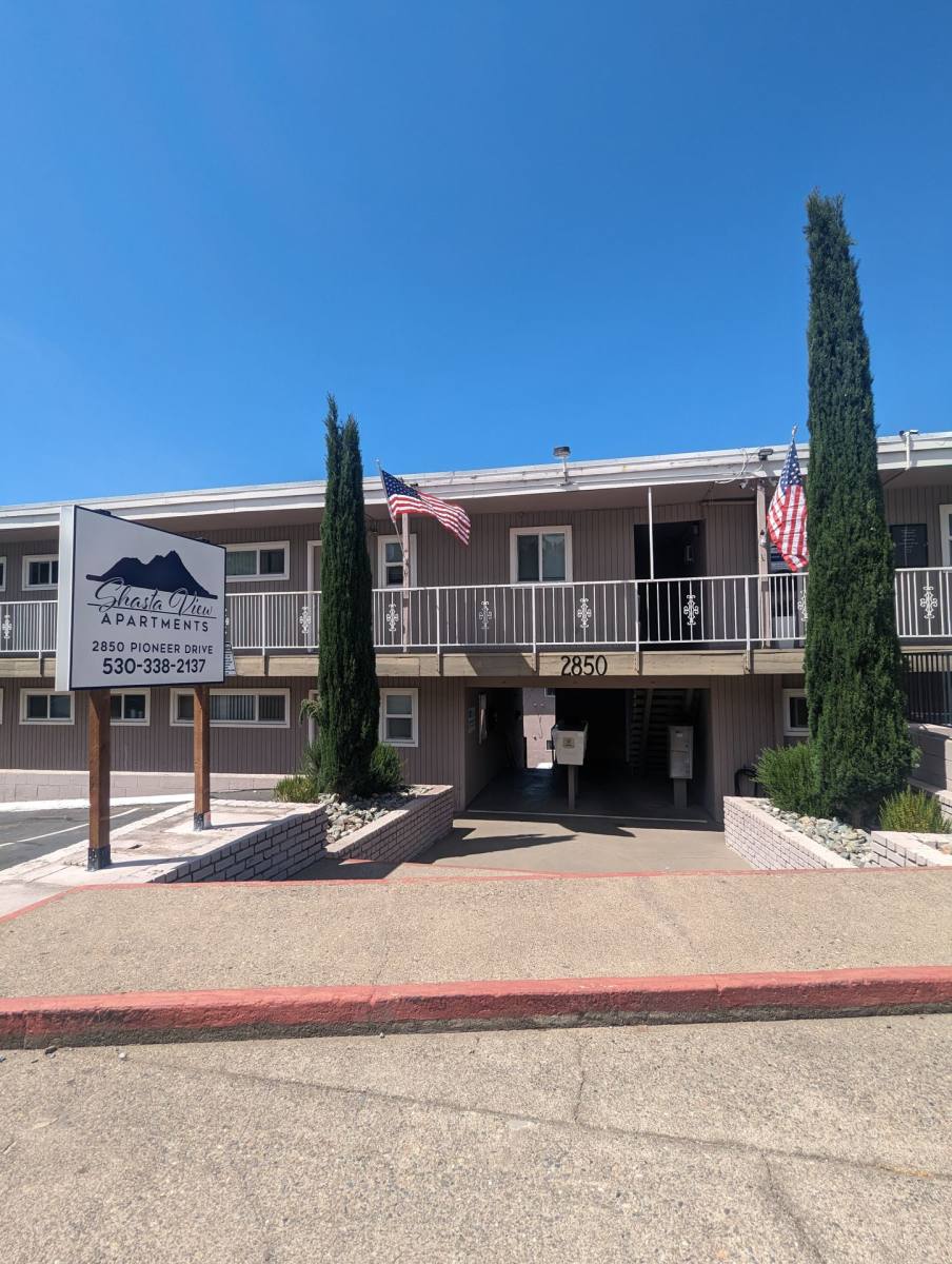 Apartment for rent at 2850 Pioneer Dr, Redding, CA 96001