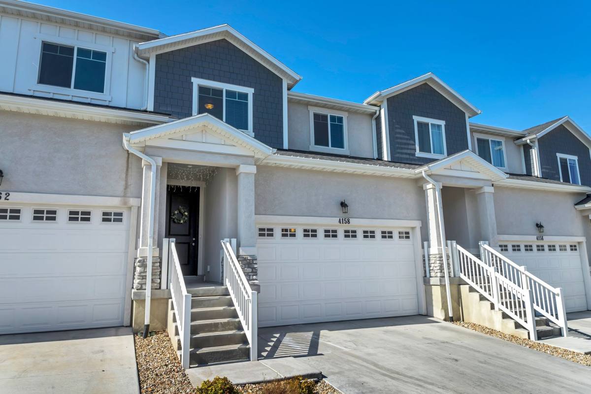 Townhouse for rent at 4158 W River Shade Lane, Herriman, UT 84096