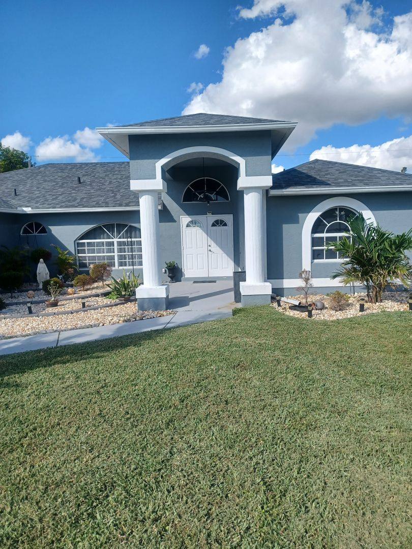 House for rent at 1131 SW 47 St, Cape Coral, FL 33914