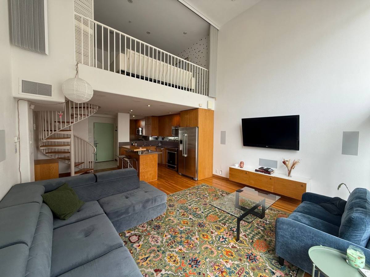 House for rent at 221 Island Ave, San Diego, CA 92101