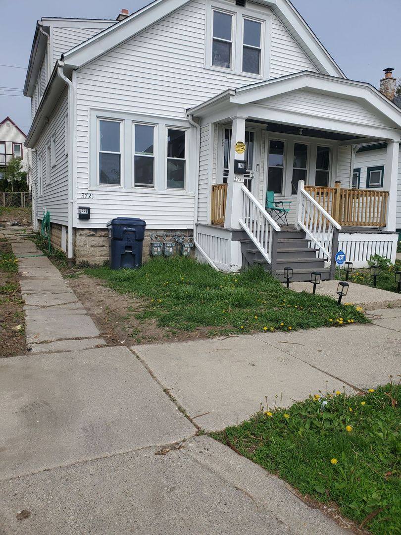 Apartment for rent at 3721-3721A N 2nd St, Milwaukee, WI 53212