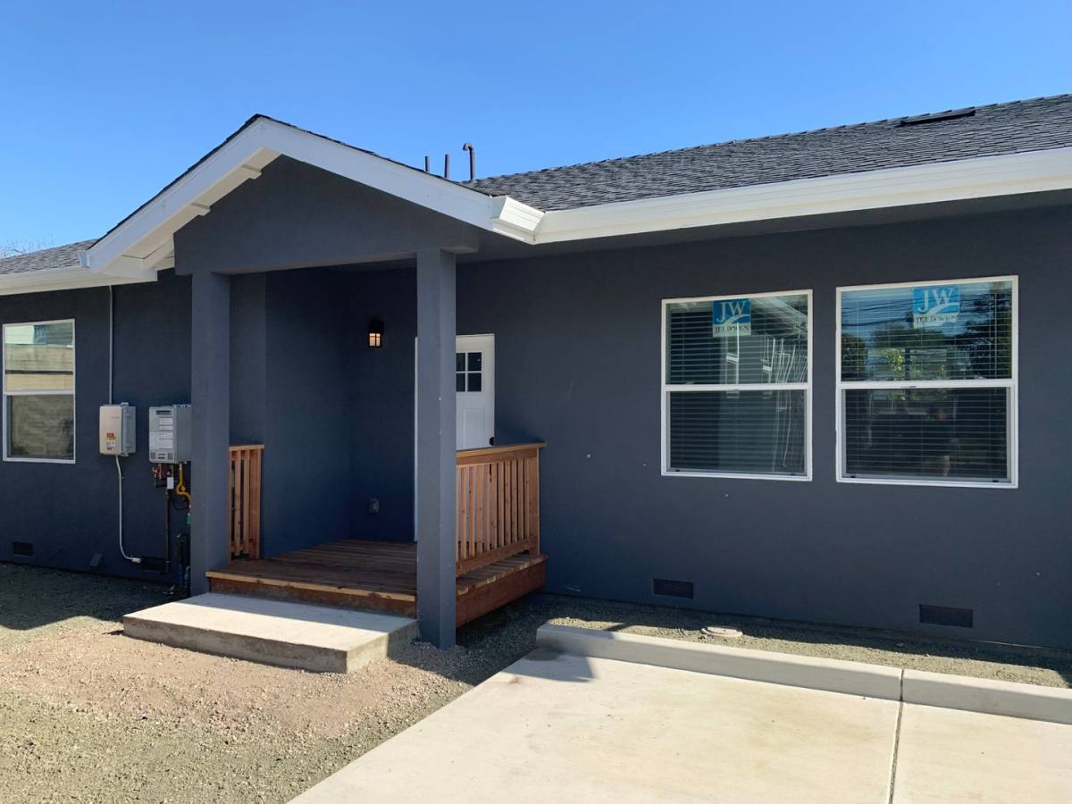 Apartment for rent at 2636-2638 79th Ave, Oakland, CA 94605