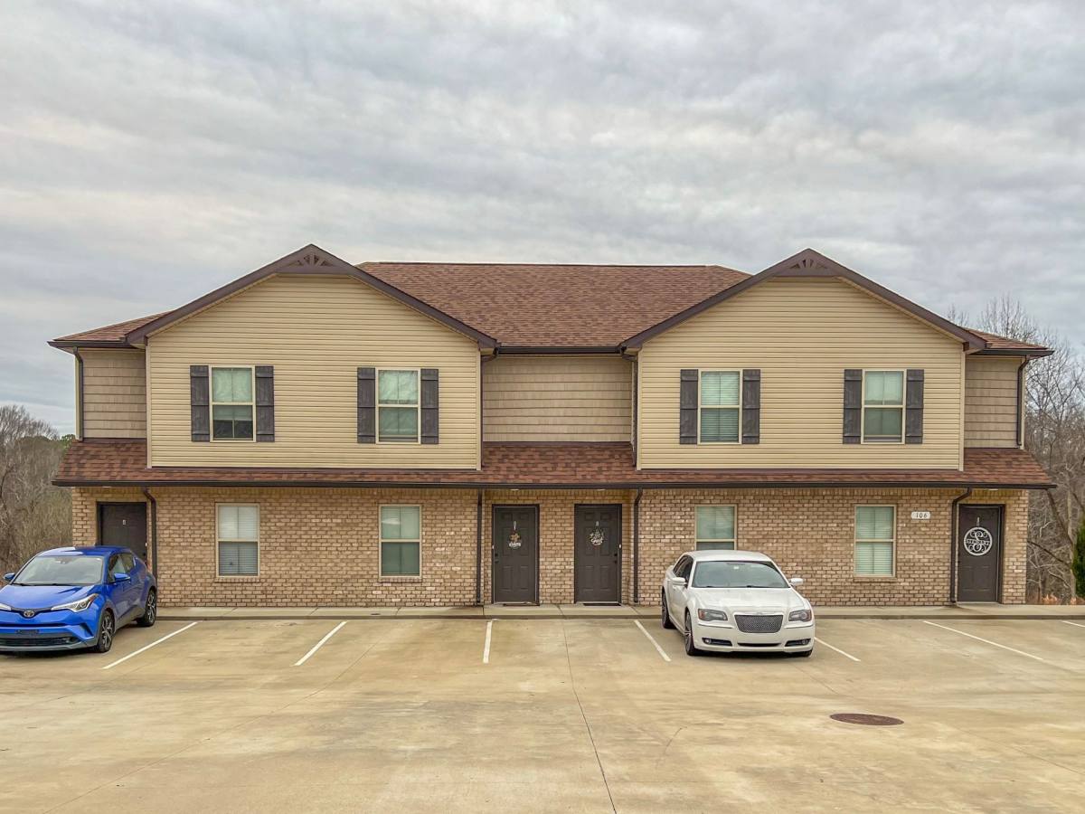 Townhouse for rent at 106 Smithson Court, Clarksville, TN 37040