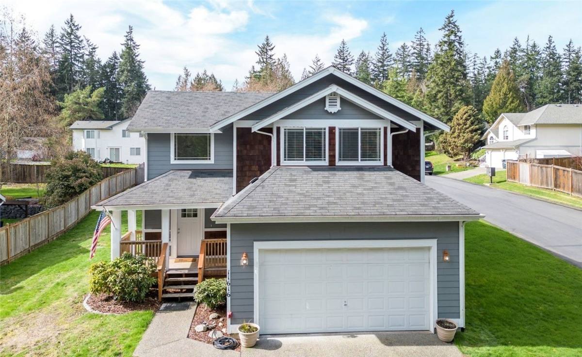 House for rent at 11616 36th Ave Court NW, Gig Harbor, WA 98332