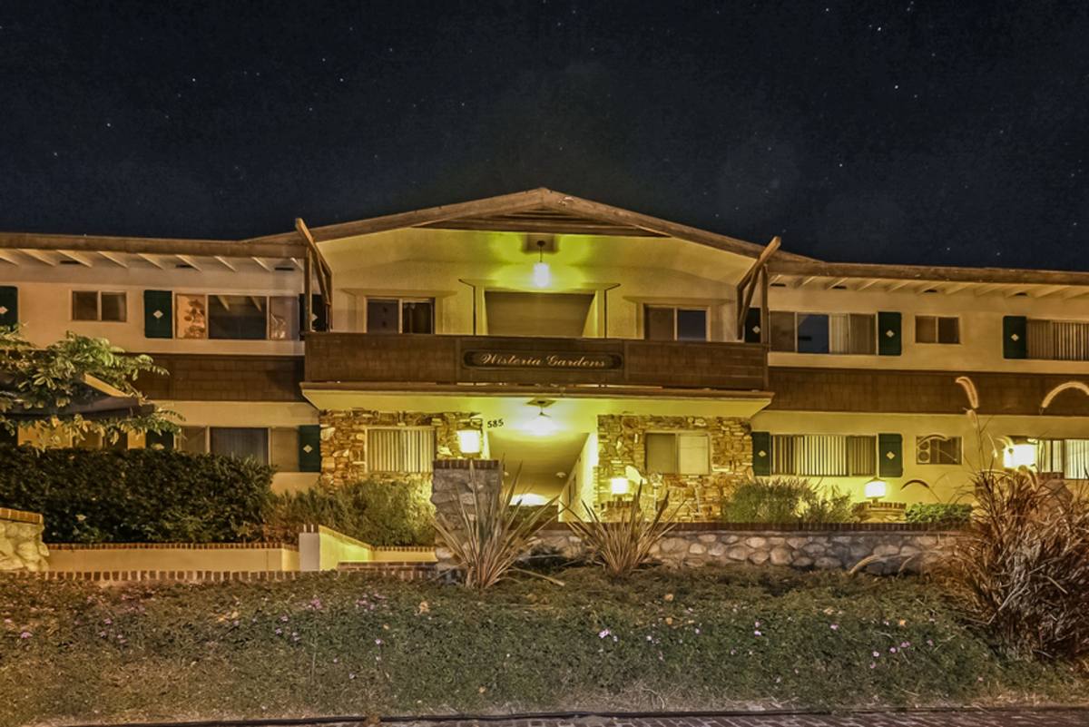 Apartment for rent at 585 W Sierra Madre Blvd, Sierra Madre, CA 91024
